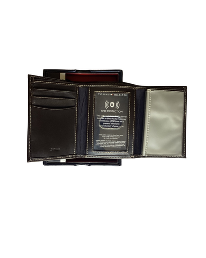 Billetera Tommy Hilfiger tres cuerpos + RFID